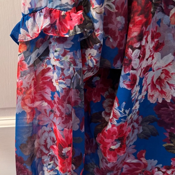 Gorgeous Misa Blue Floral Blouse Size M - Picture 4 of 4